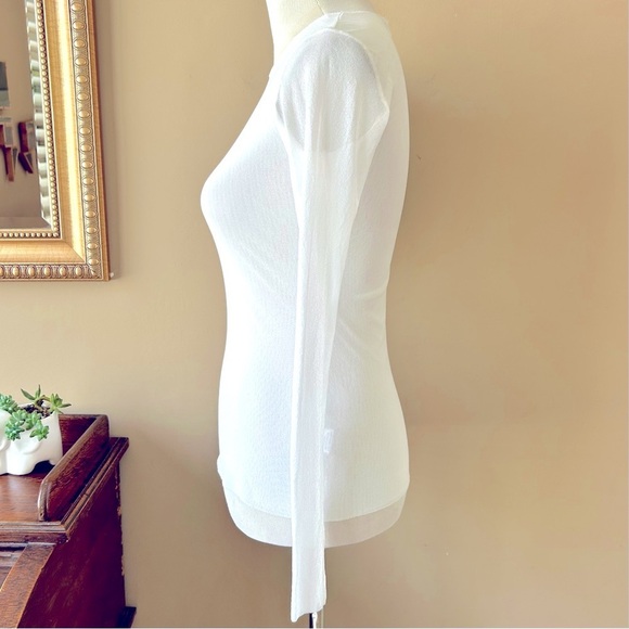 Y2K Petite Pois by Viviana White Mesh Long Sleeve Crew Neck Tee Top Semi Sheer S - Picture 3 of 9